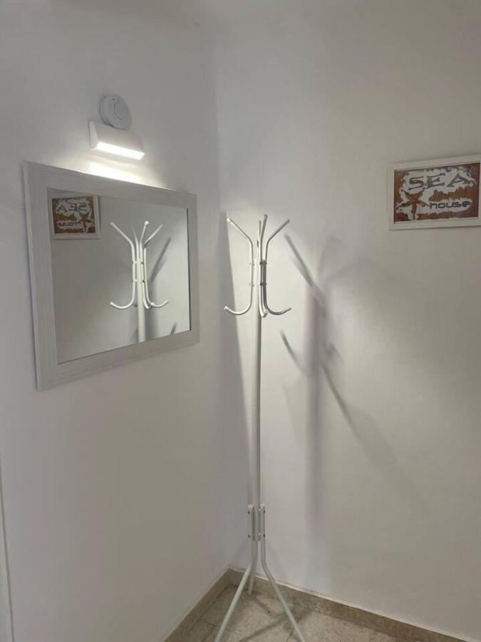 Renovated And Newly Furnished 3 Bedroom Apartment San Fernando Εξωτερικό φωτογραφία