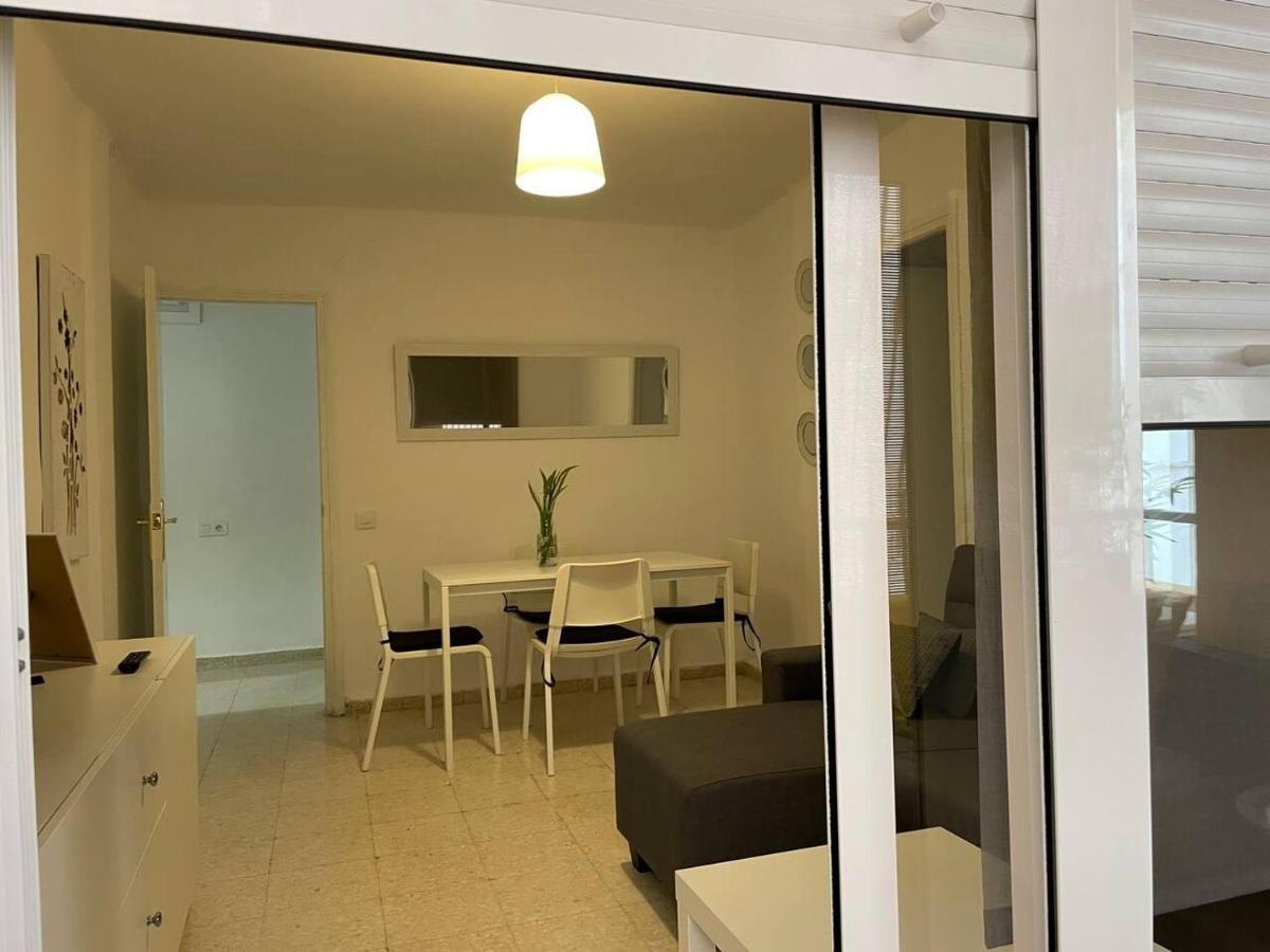 Renovated And Newly Furnished 3 Bedroom Apartment San Fernando Εξωτερικό φωτογραφία