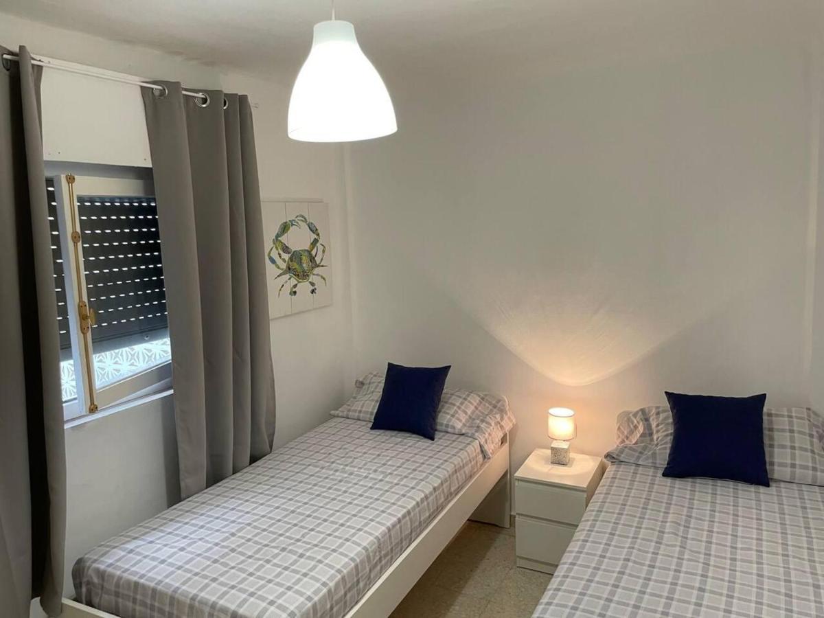 Renovated And Newly Furnished 3 Bedroom Apartment San Fernando Εξωτερικό φωτογραφία